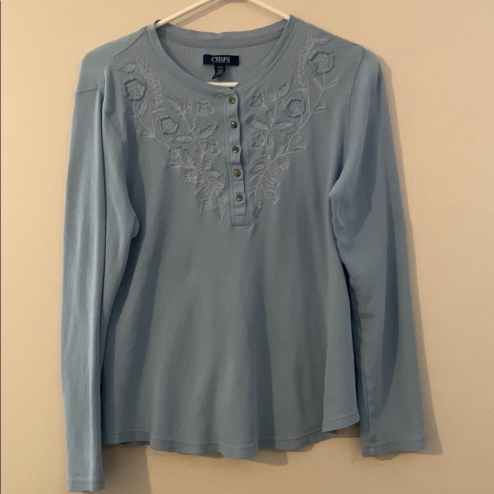 CHAPS Light Blue Embroidered Women's Top Size Large
